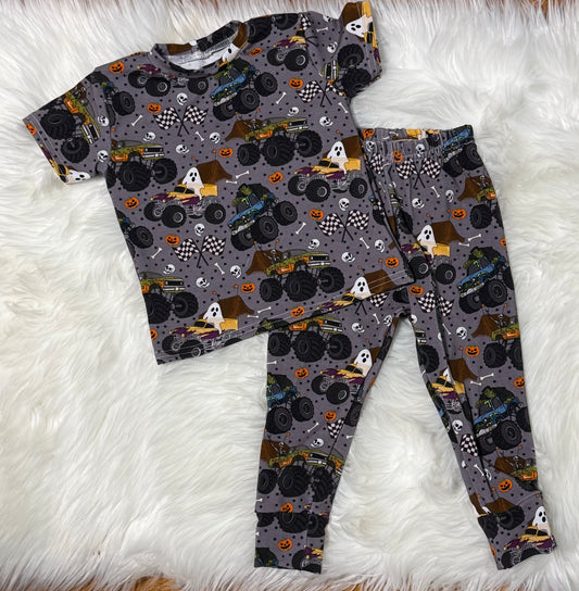 Spooky Monster Truck lounge set