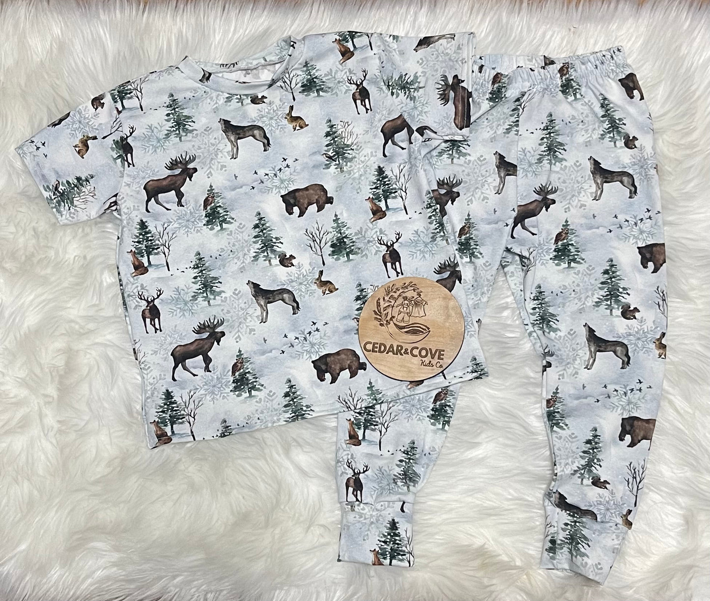 Winter forest animal lounge set